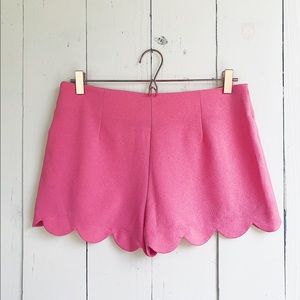 Monteau | Pink Scallop shorts